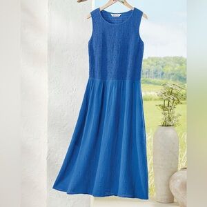 770 coldwater creek smocked Elegant Blue Sleeveless Dress with pockets